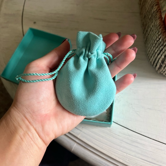 Tiffany and Co Heart Tag Charm - Picture 8 of 10